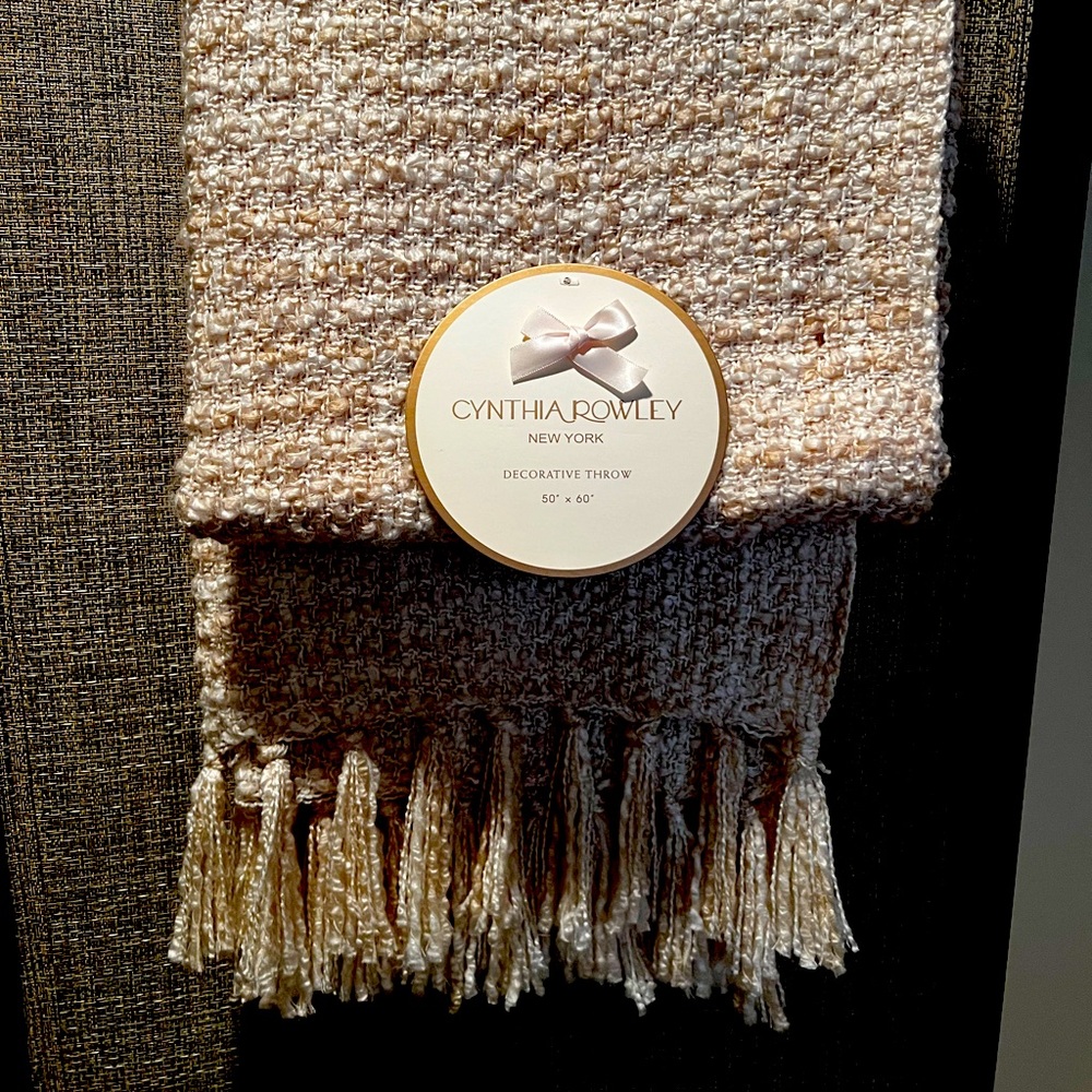 Cynthia Rowley Decorative Throw 50 x 60